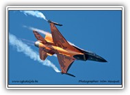 F-16AM RNLAF J-015_05